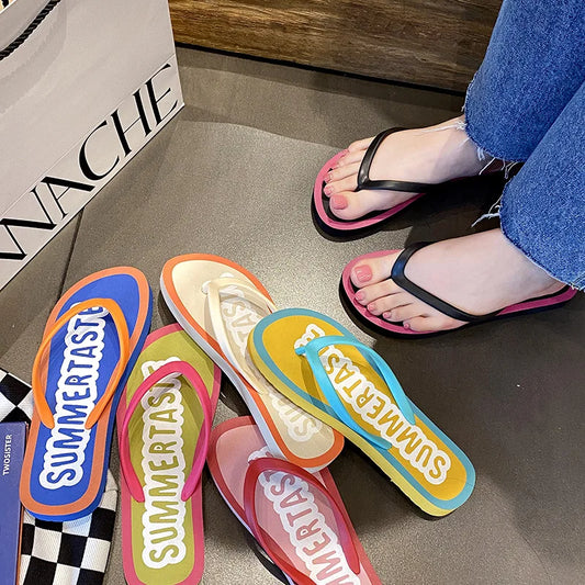 Women's Flip Flops 2025 New Summer Thick Bottom Clip Toe Fashion Beach Slippers Cool Slippers for Women 2026