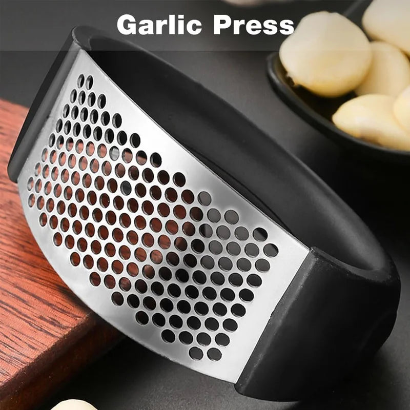 Stainless Steel Garlic Press - Easy Squeeze, Dishwasher Safe, Rust-Proof, for Garlic, Ginger, Puree, No-Peel Design (Silv