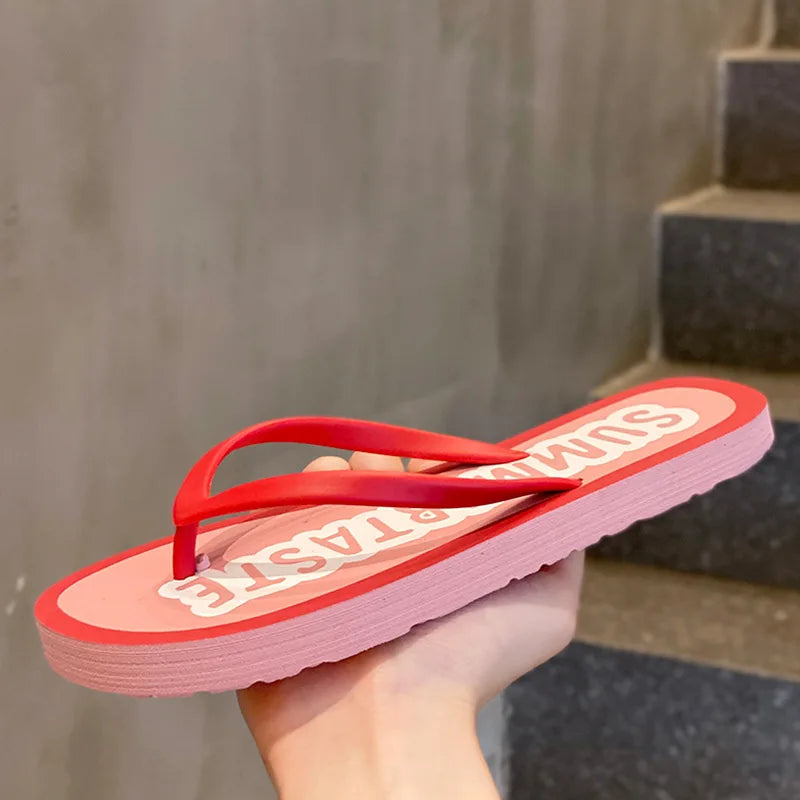 Women's Flip Flops 2025 New Summer Thick Bottom Clip Toe Fashion Beach Slippers Cool Slippers for Women 2026
