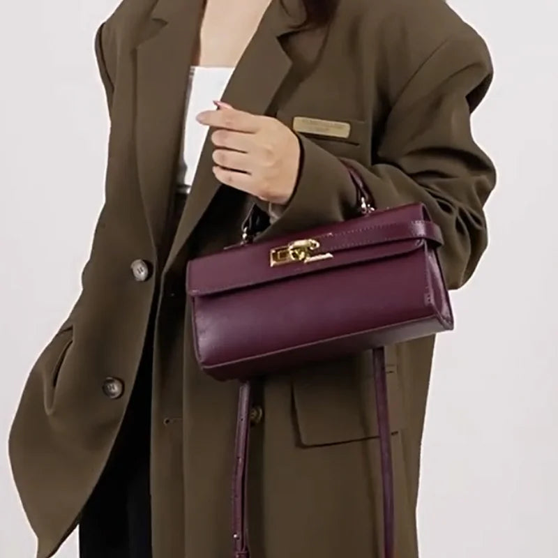 Luxury Brand Women's Lock-lock Handbag Retro High-quality Square Shoulder/crossbody Bag Fashionable High-end burgundy Women' Bag 2026