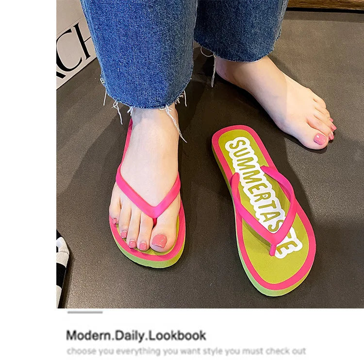 Women's Flip Flops 2025 New Summer Thick Bottom Clip Toe Fashion Beach Slippers Cool Slippers for Women 2026