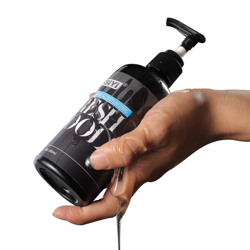 Lubricante Íntimo Premium 200ml / 300ml
Fórmula a base de silicona y agua para una lubricación intensa, duradera y ultra suave. Diseñado para máxima comodidad y placer, seguro para uso personal e íntimo, ideal para juguetes sexuales. Textura tipo gel, sed