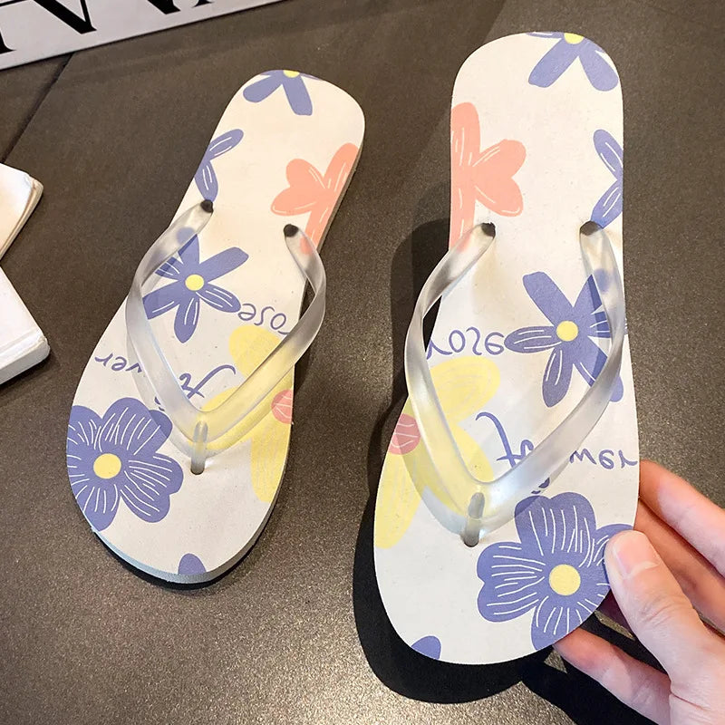 Women's Flip Flops 2025 New Summer Thick Bottom Clip Toe Fashion Beach Slippers Cool Slippers for Women 2026