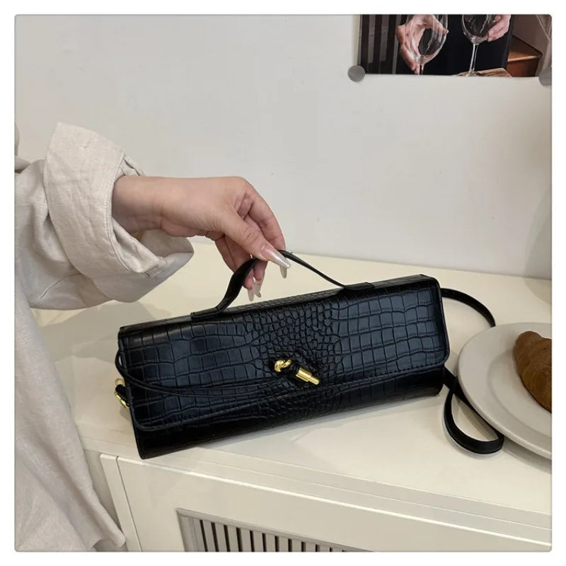 Woven Handbag, 2025 New Soft Leather Evening Bag, Fashionable and Versatile Horizontal Carrying Crossbody Bag.2026