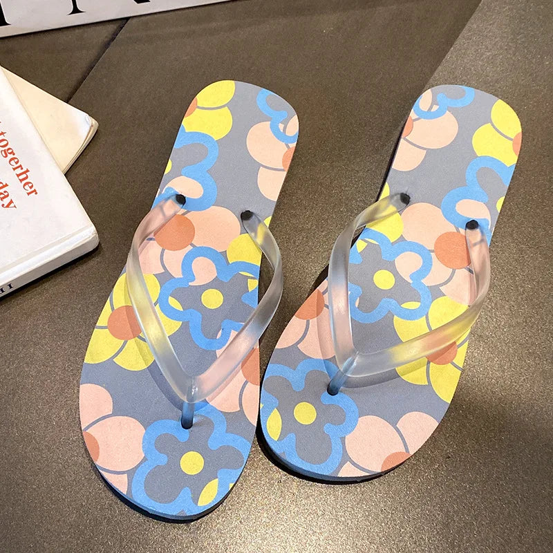 Women's Flip Flops 2025 New Summer Thick Bottom Clip Toe Fashion Beach Slippers Cool Slippers for Women 2026