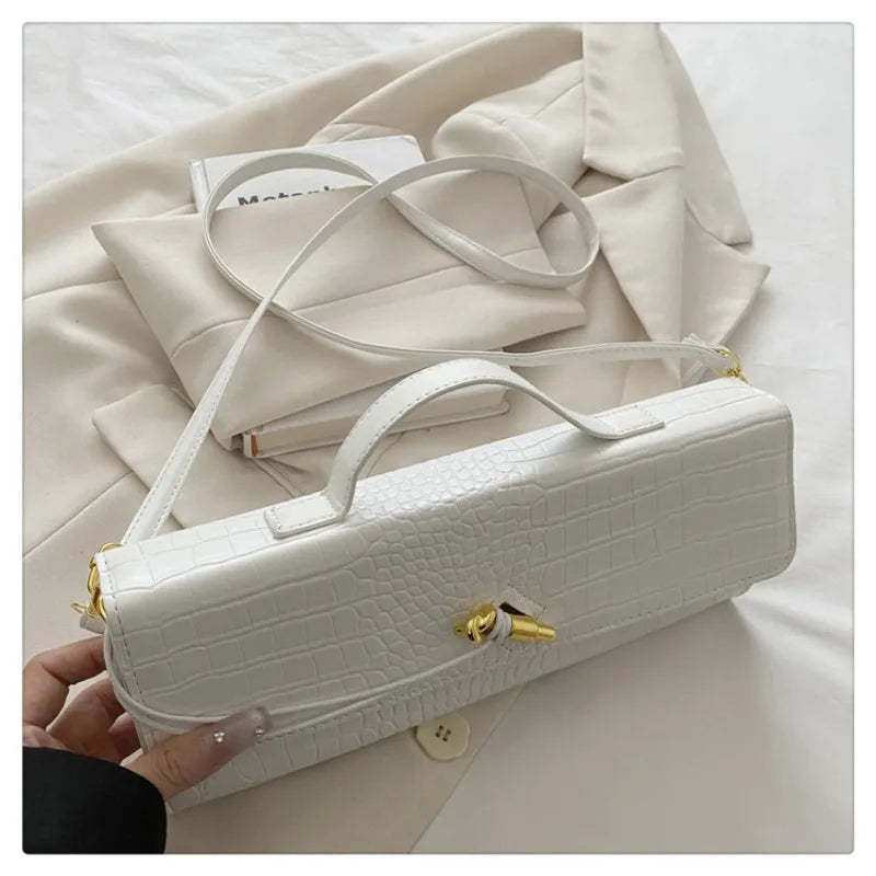 Woven Handbag, 2025 New Soft Leather Evening Bag, Fashionable and Versatile Horizontal Carrying Crossbody Bag.2026