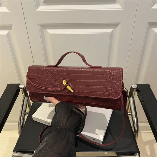 Woven Handbag, 2025 New Soft Leather Evening Bag, Fashionable and Versatile Horizontal Carrying Crossbody Bag.2026