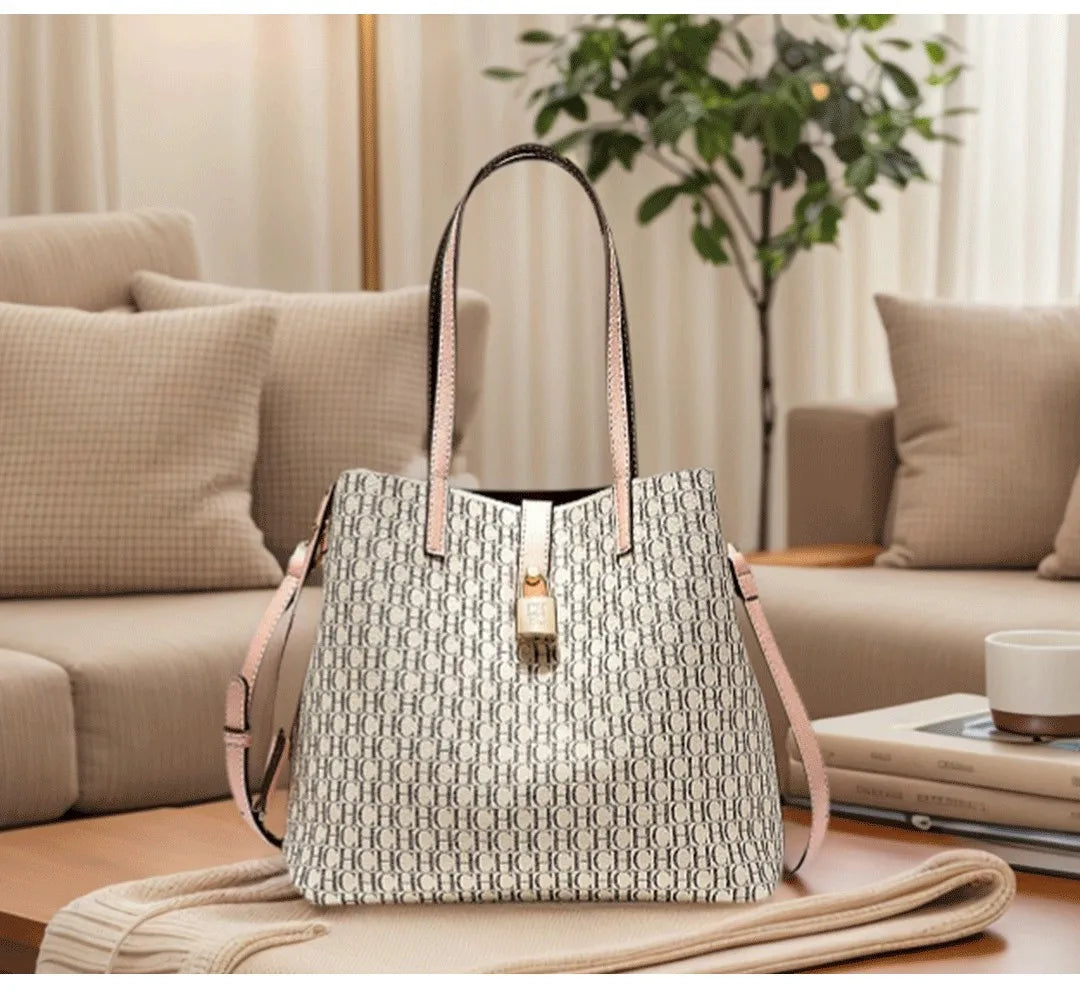 CH Premium Versatile Leather Crossbody Bag Ladies Large Capacity Daily Commuter Tote Bag Letter Print Design Ladies Fashion 2026