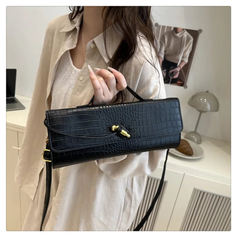 Woven Handbag, 2025 New Soft Leather Evening Bag, Fashionable and Versatile Horizontal Carrying Crossbody Bag.2026