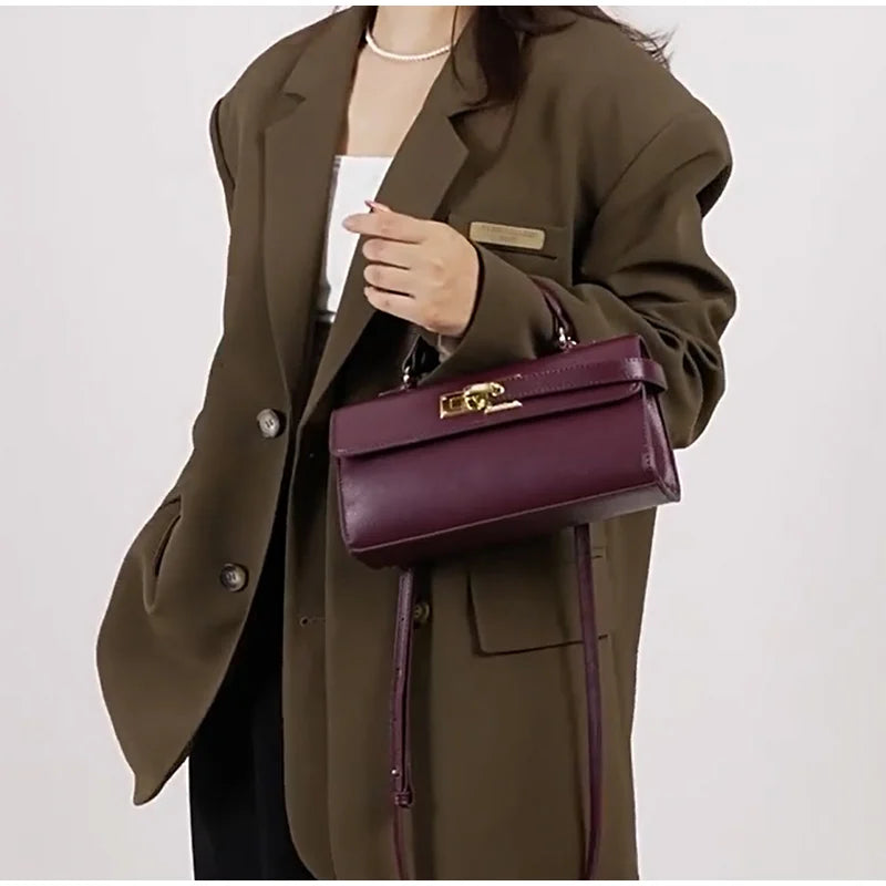 Luxury Brand Women's Lock-lock Handbag Retro High-quality Square Shoulder/crossbody Bag Fashionable High-end burgundy Women' Bag 2026