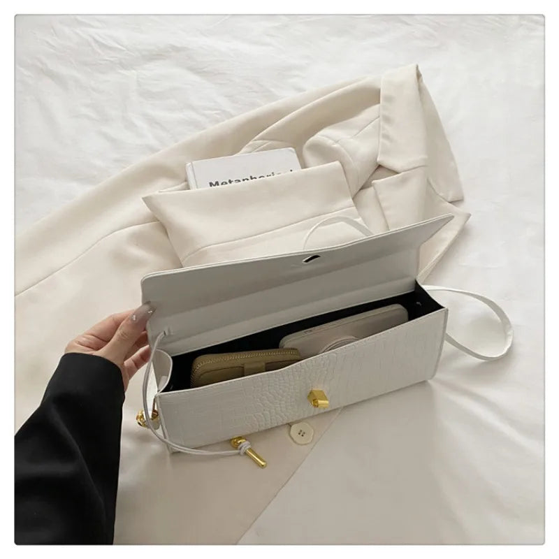 Woven Handbag, 2025 New Soft Leather Evening Bag, Fashionable and Versatile Horizontal Carrying Crossbody Bag.2026