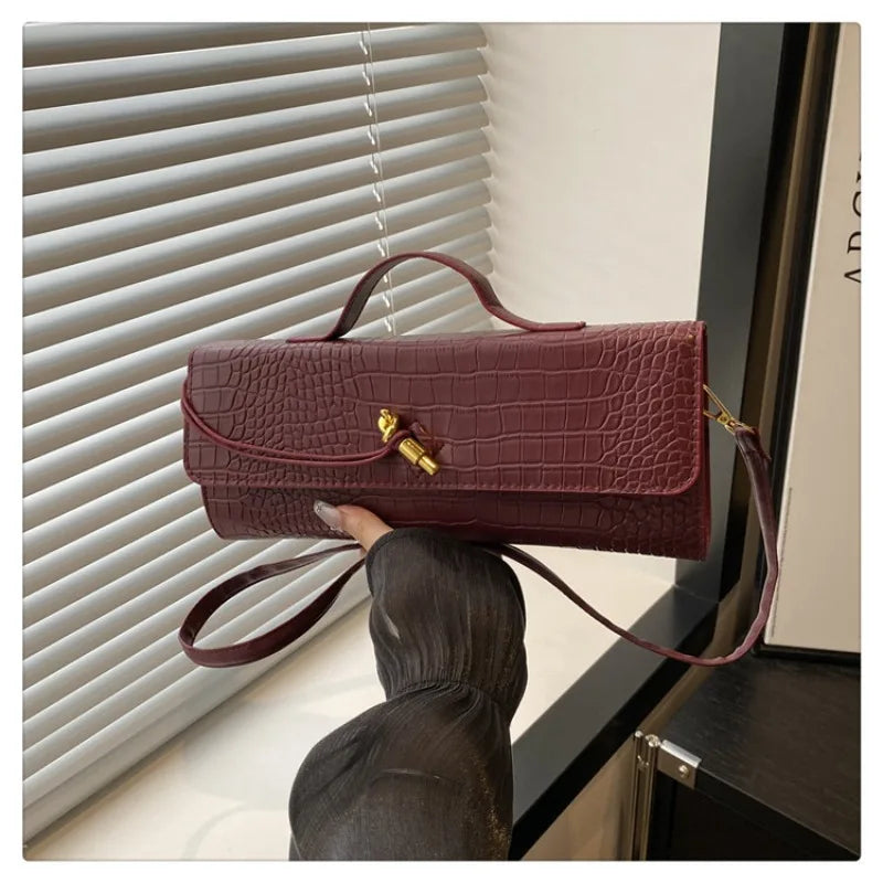 Woven Handbag, 2025 New Soft Leather Evening Bag, Fashionable and Versatile Horizontal Carrying Crossbody Bag.2026