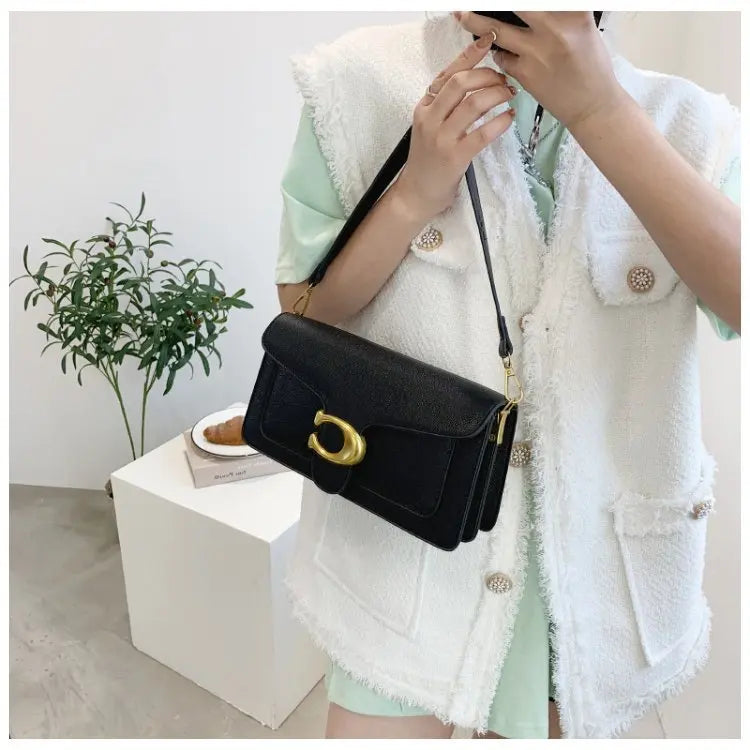 This year's new fashionable underarm shoulder bag with two shoulder straps and a diagonal small square bag 2026