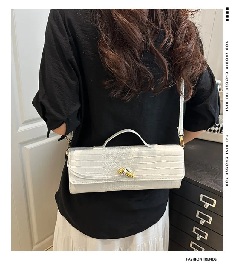Woven Handbag, 2025 New Soft Leather Evening Bag, Fashionable and Versatile Horizontal Carrying Crossbody Bag.2026