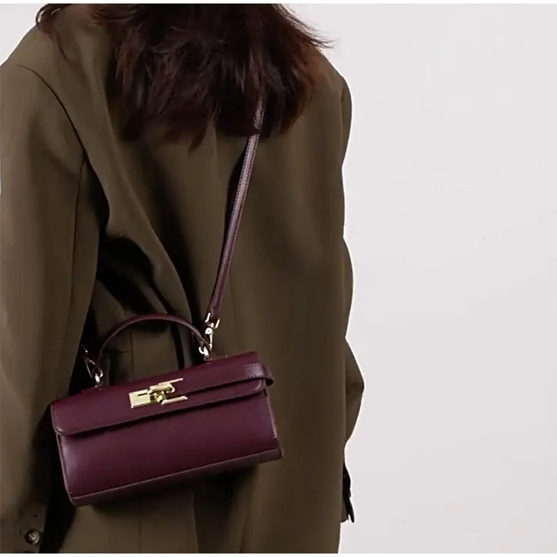 Luxury Brand Women's Lock-lock Handbag Retro High-quality Square Shoulder/crossbody Bag Fashionable High-end burgundy Women' Bag 2026